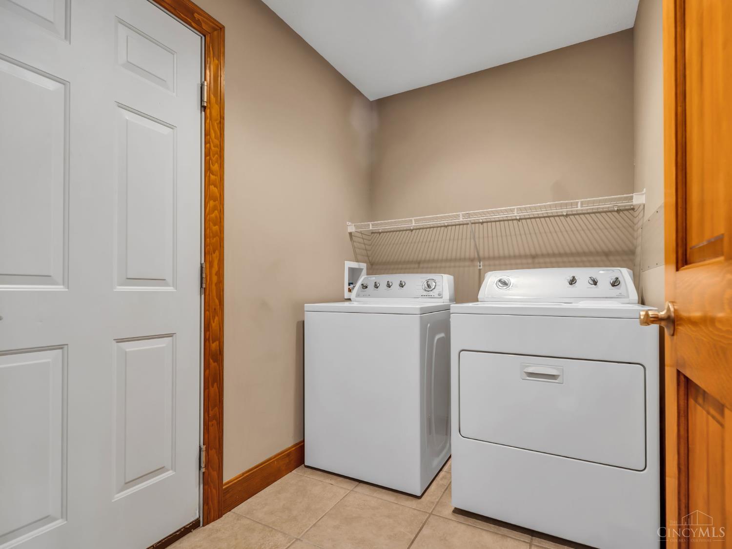 382 Sunset Drive Property Photo 27
