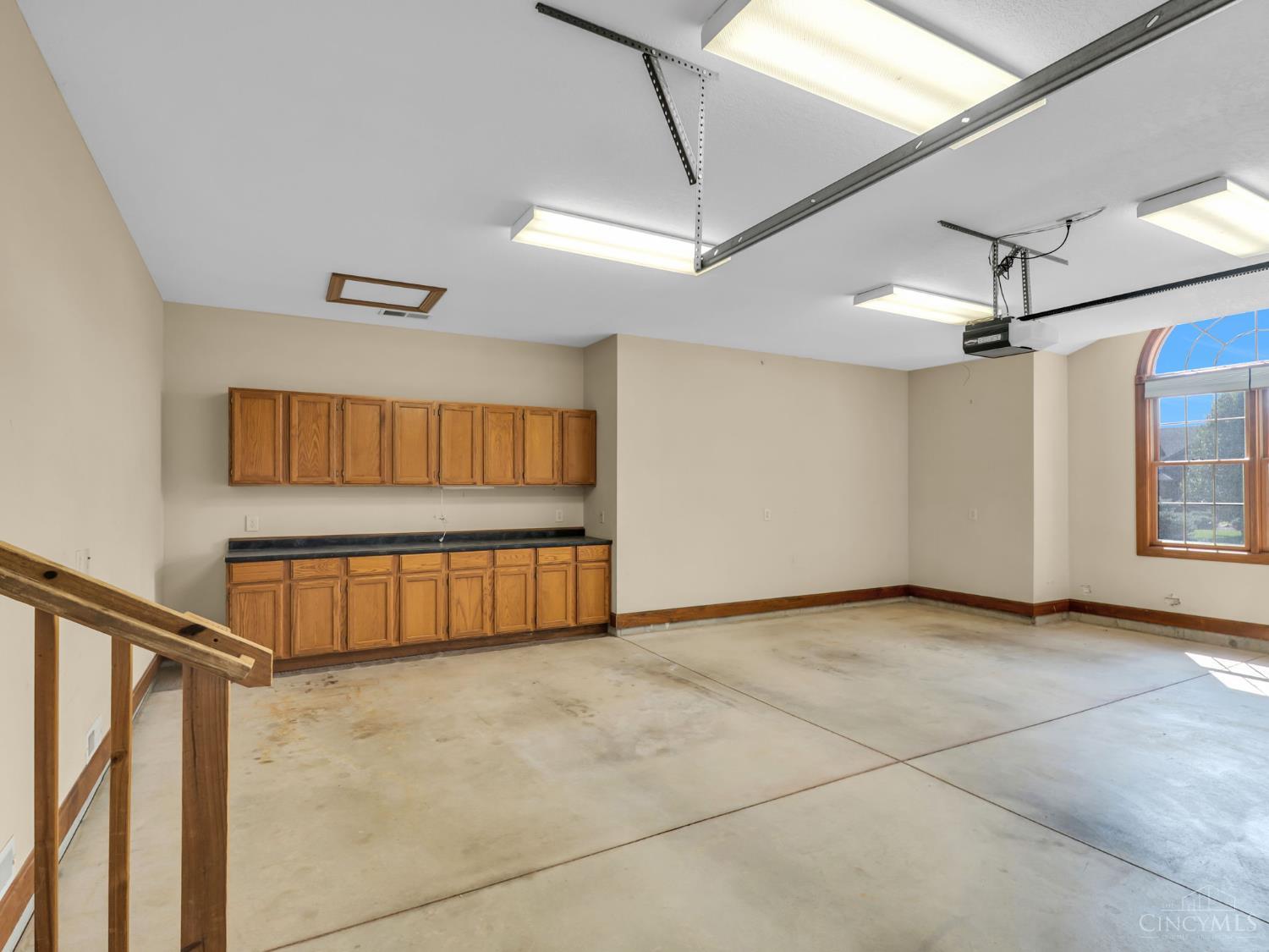 382 Sunset Drive Property Photo 28
