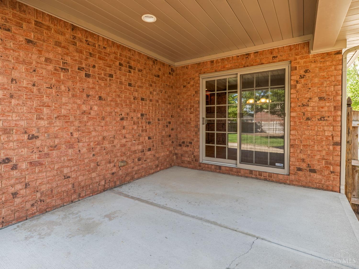 382 Sunset Drive Property Photo 43