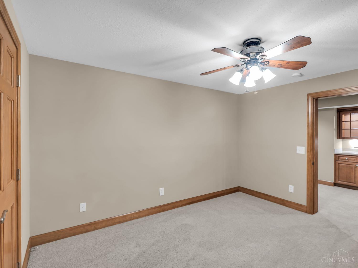 382 Sunset Drive Property Photo 52