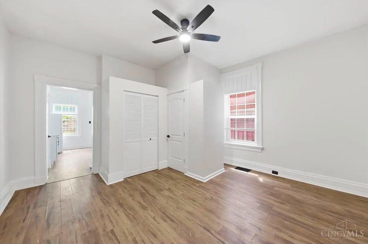 2502 Halstead Street Property Photo 3