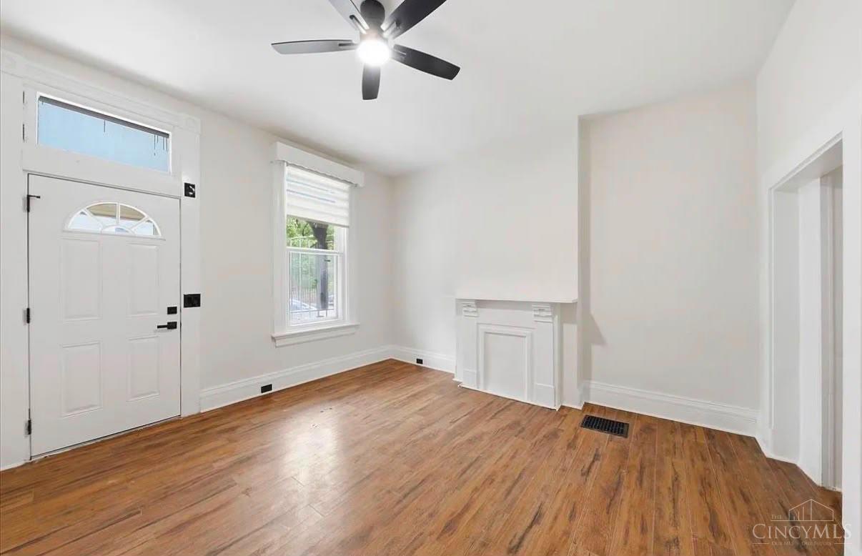 2502 Halstead Street Property Photo 18