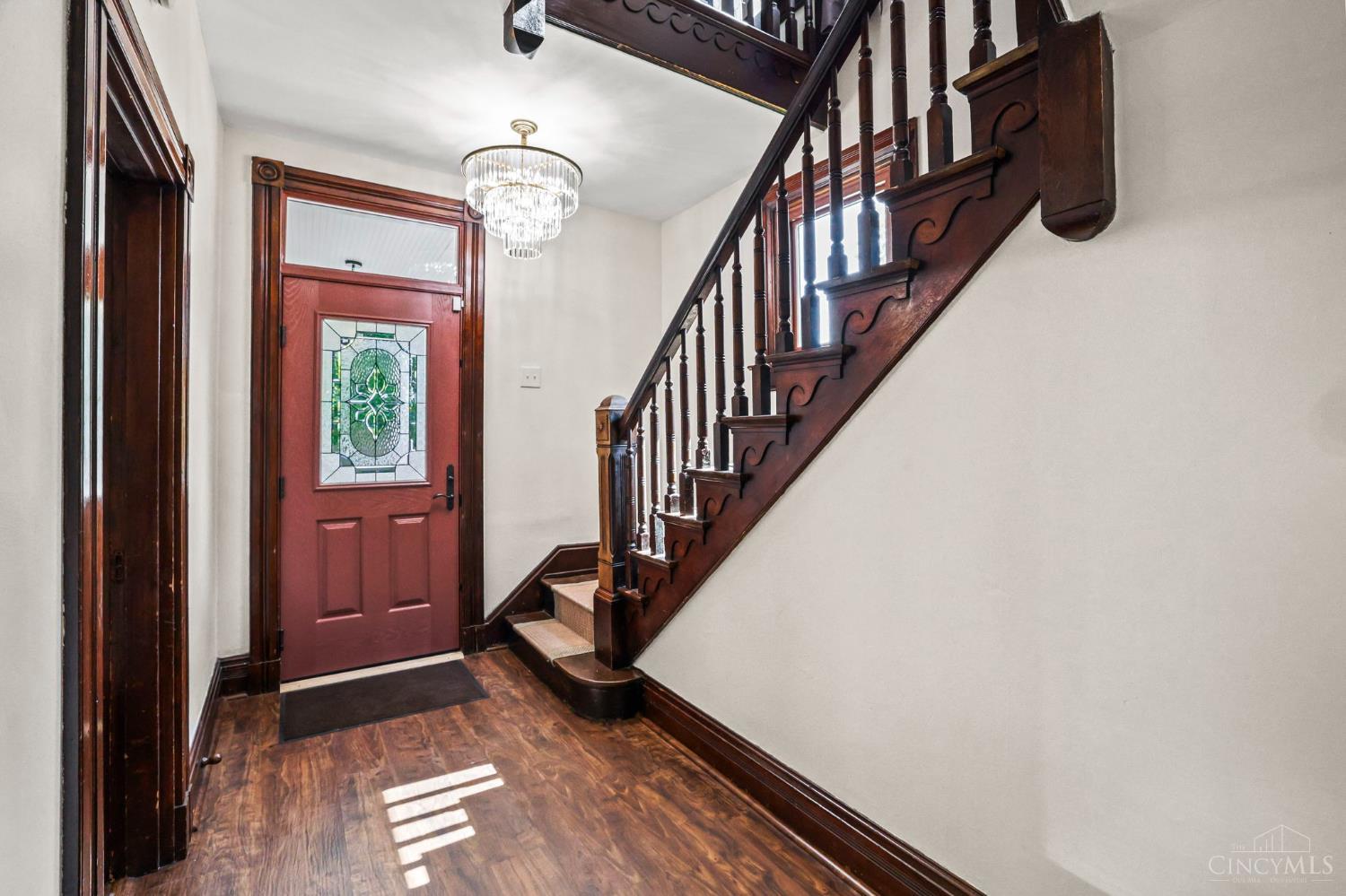 413 First Avenue Property Photo 10
