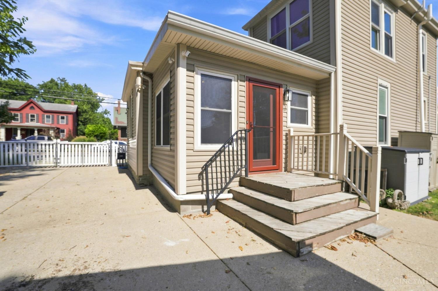 413 First Avenue Property Photo 42
