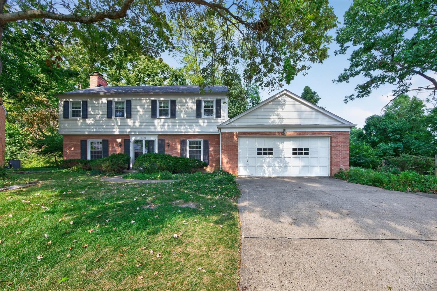 6402 Westover Circle Property Photo 1