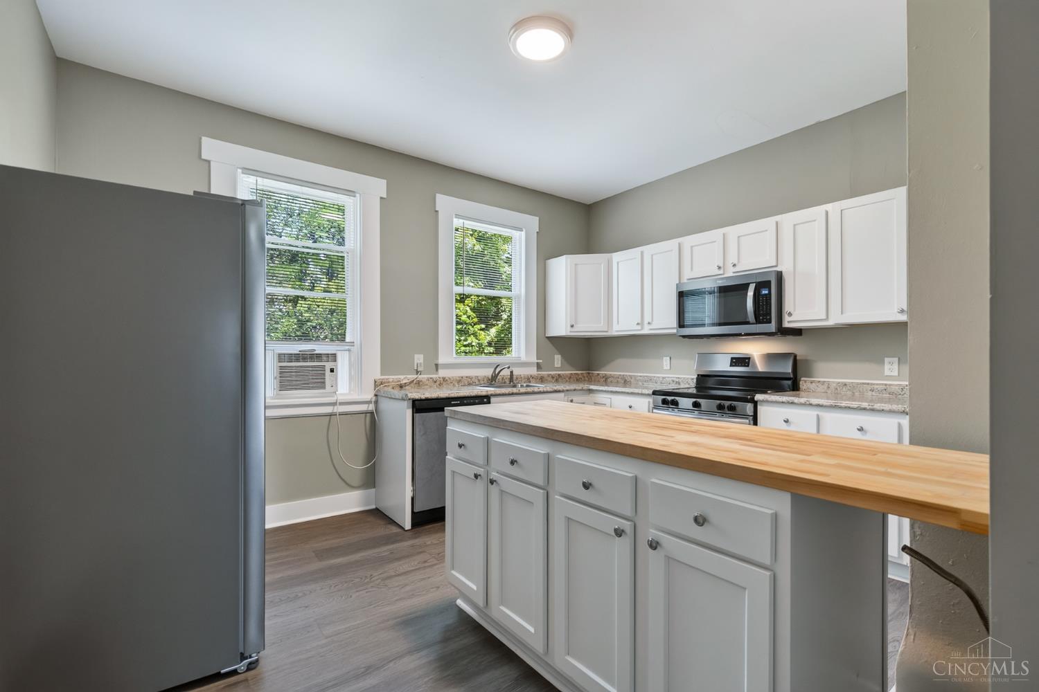820 Cleveland Avenue Property Photo 8