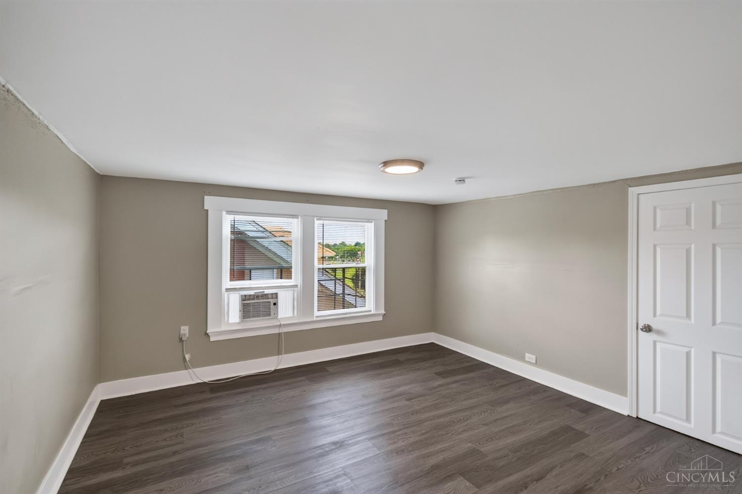 820 Cleveland Avenue Property Photo 27