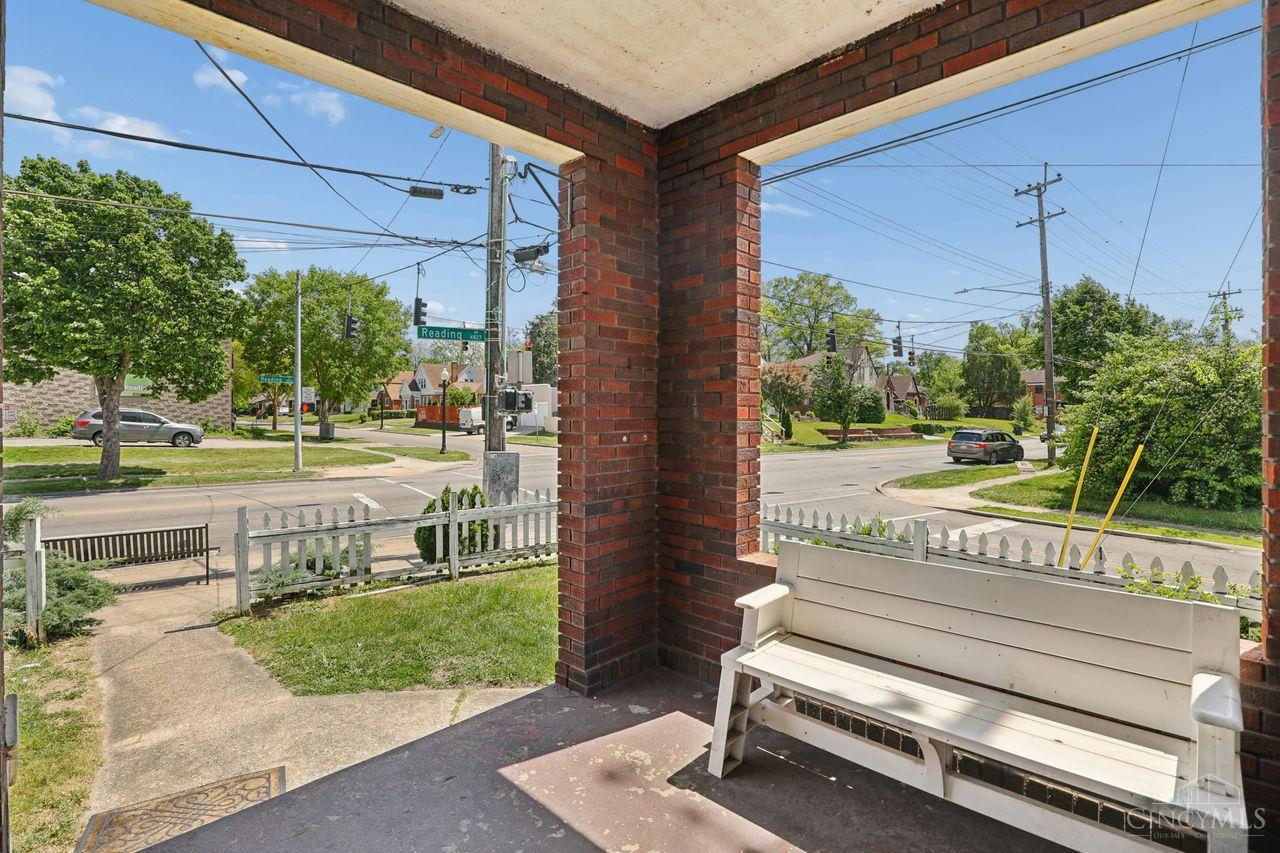 4829 Reading Road Property Photo 7