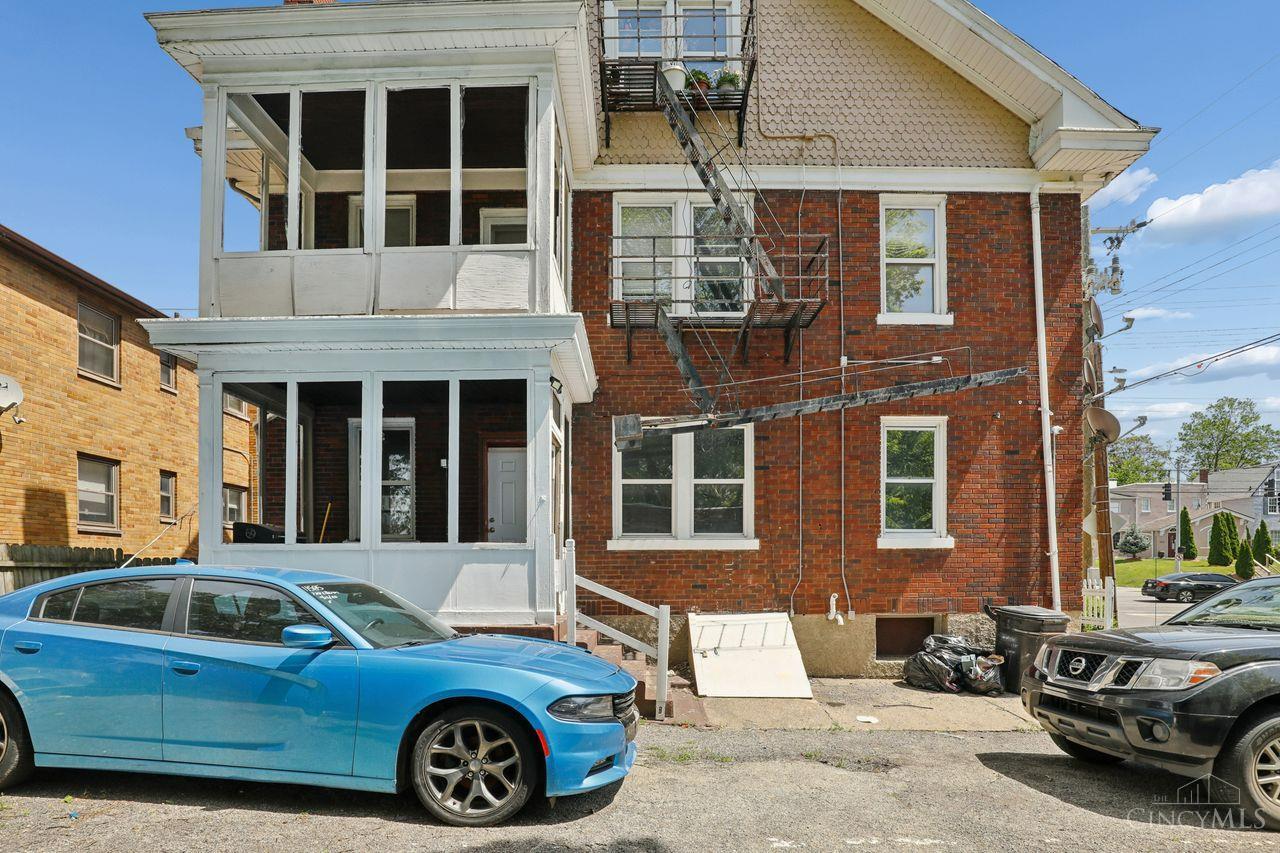 4829 Reading Road Property Photo 10