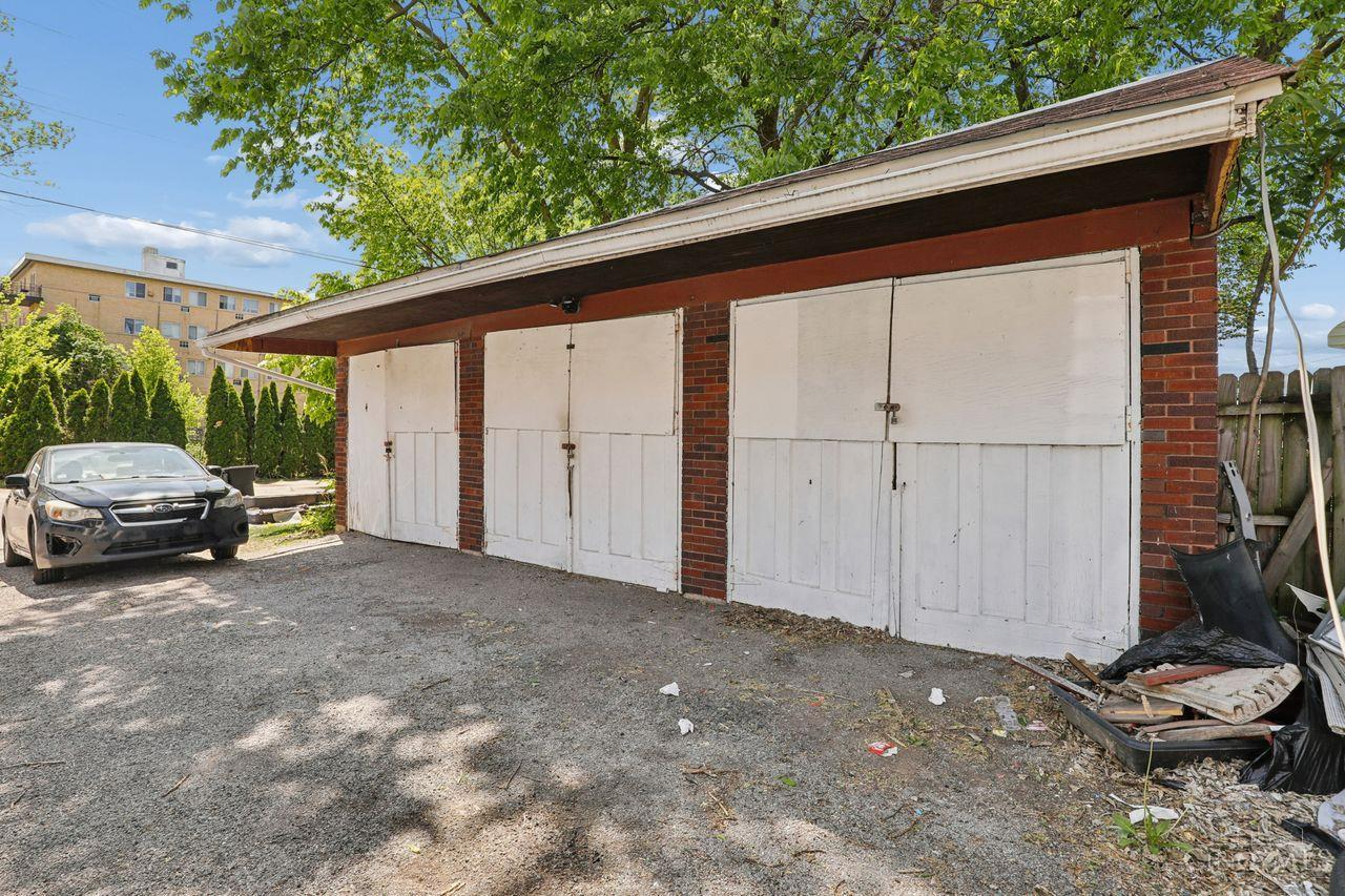 4829 Reading Road Property Photo 14