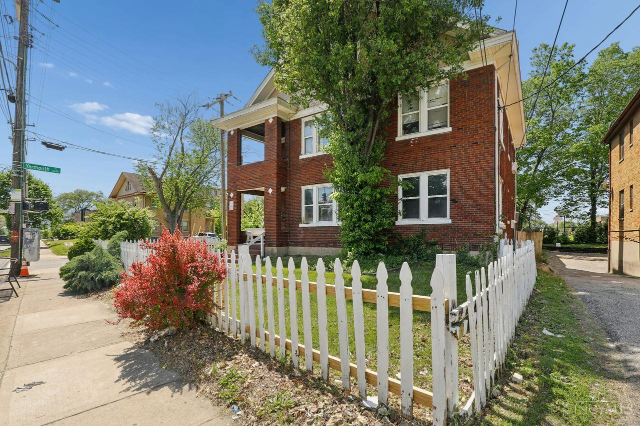 4829 Reading Road Property Photo 15