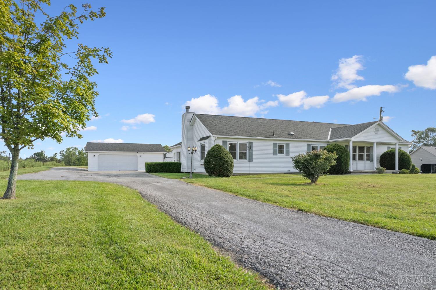 9377 Tri County Highway Property Photo 4