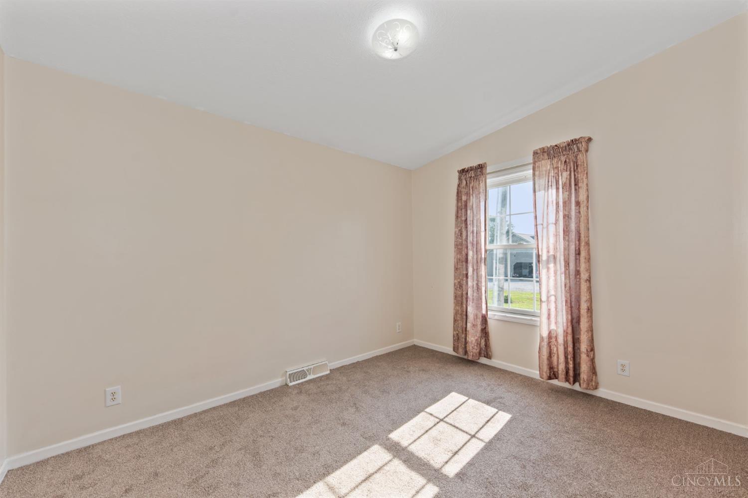 9377 Tri County Highway Property Photo 15