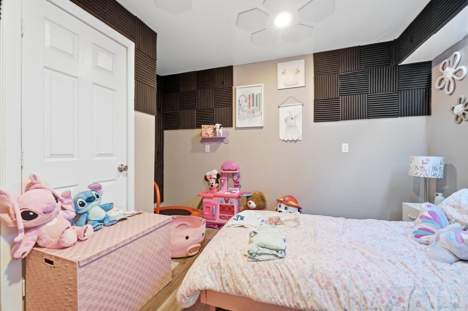 5462 Victorian Way Property Photo 23