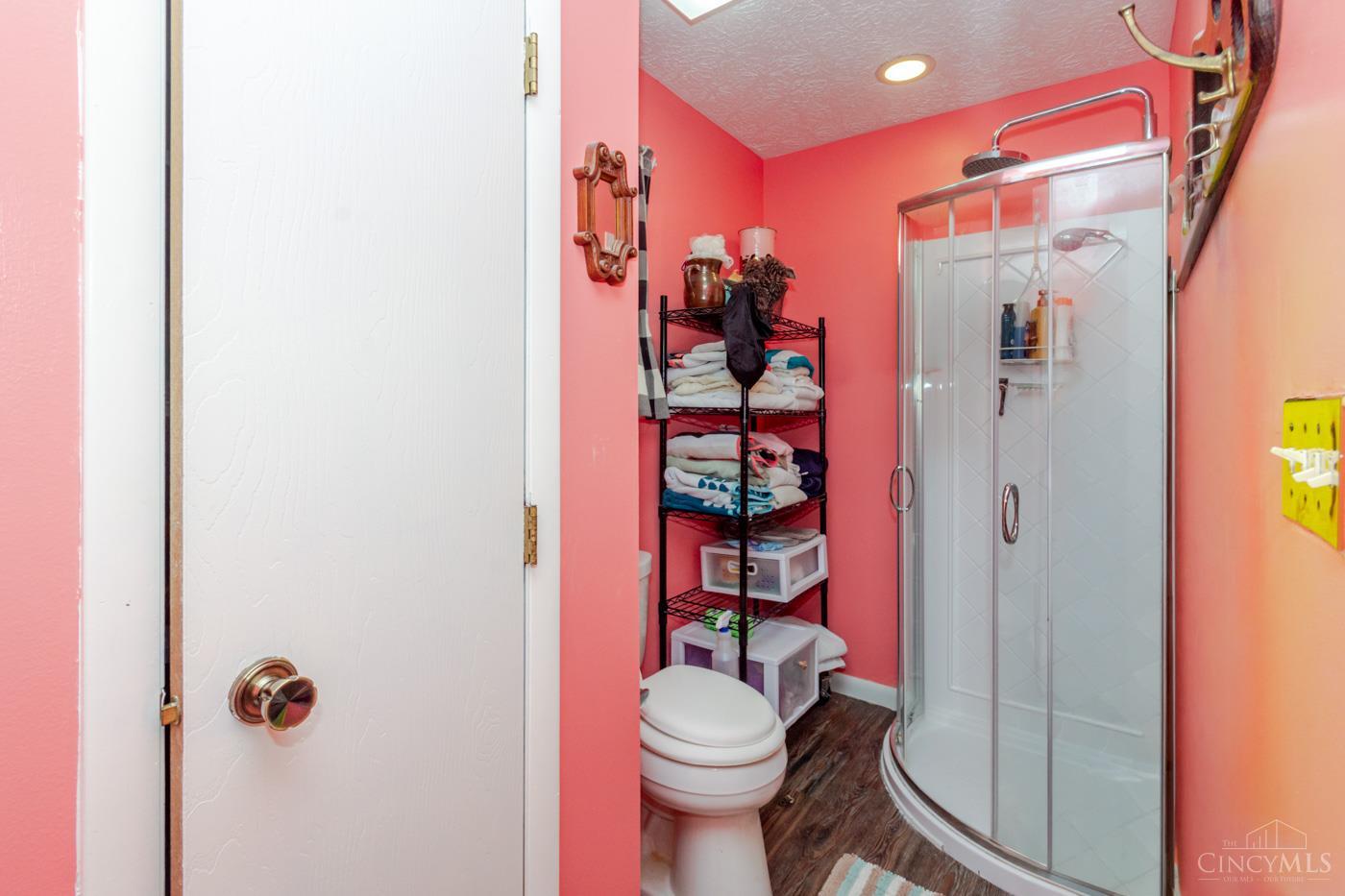 7663 Brams Hill Drive Property Photo 15