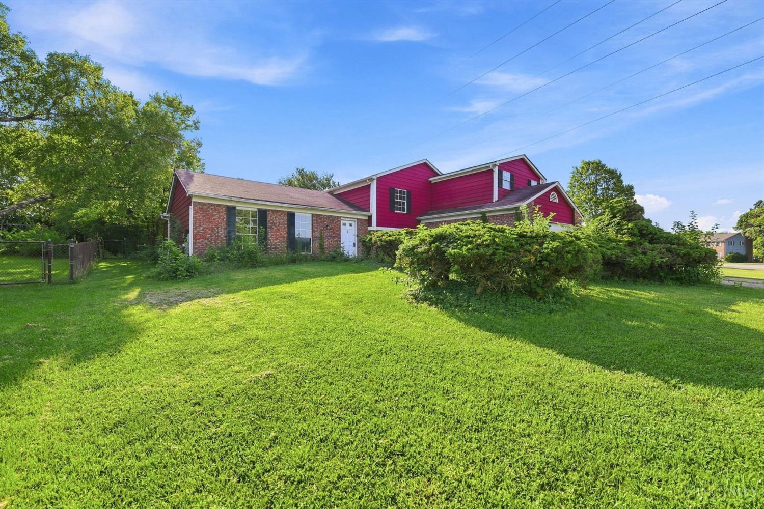 6200 Benzing Drive Property Photo 1