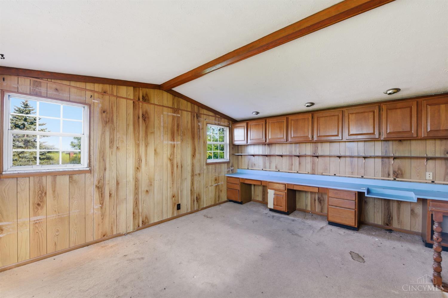 6200 Benzing Drive Property Photo 37
