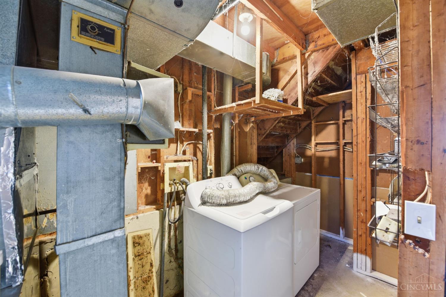 6200 Benzing Drive Property Photo 42