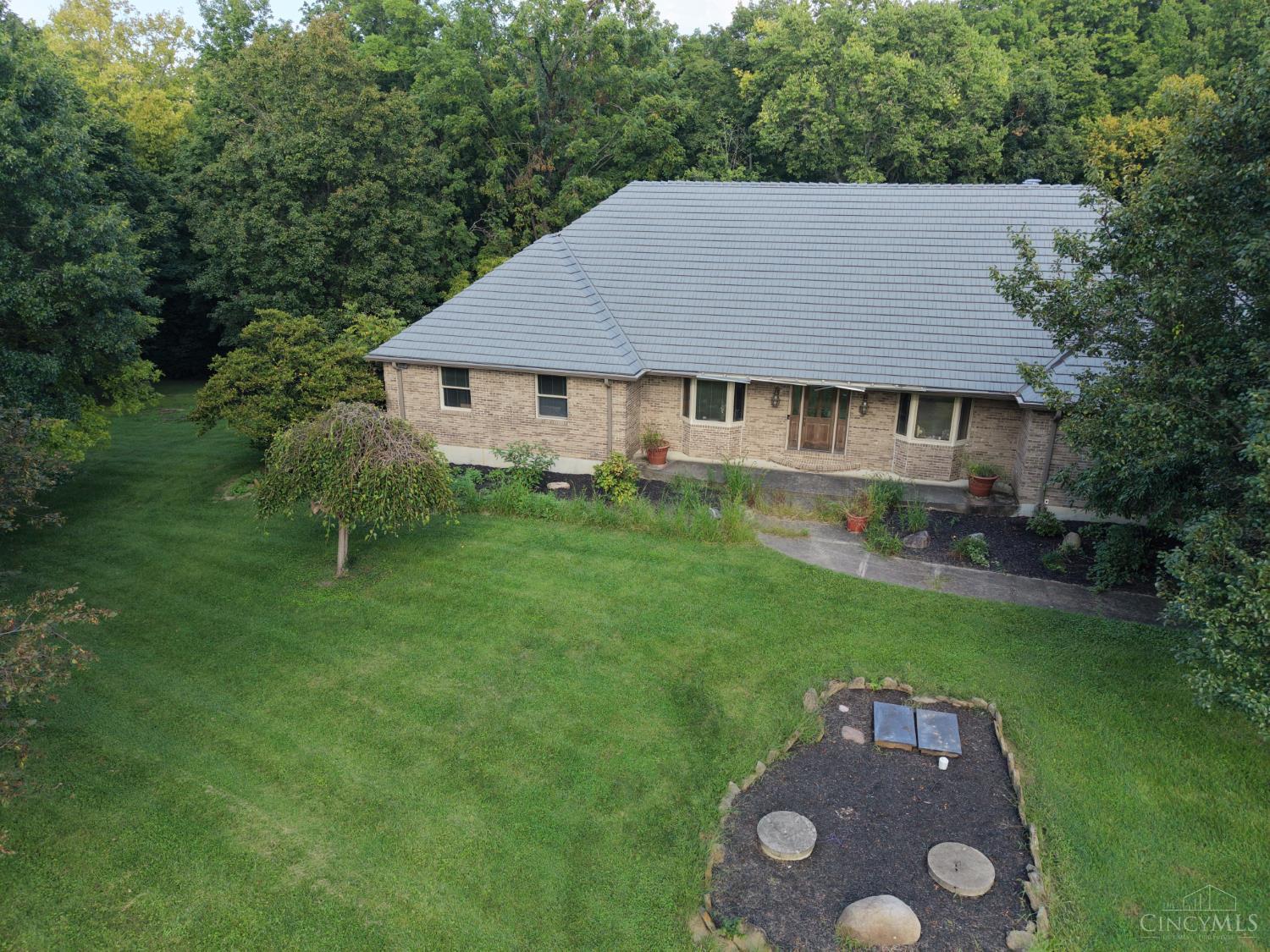 1520 Butler Warren Road Property Photo 1