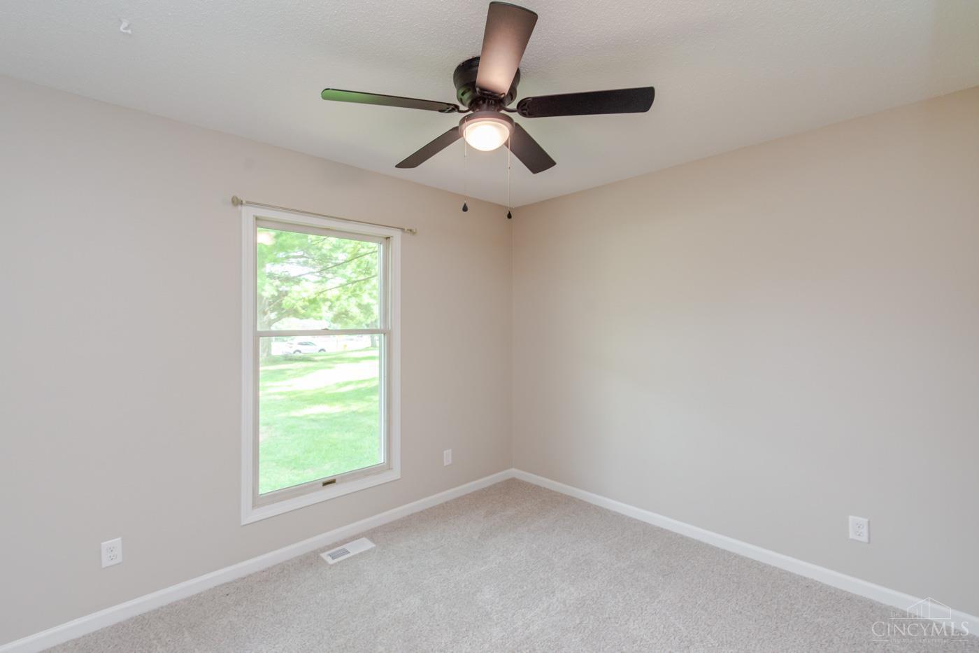 23 Lakengren Drive Property Photo 15