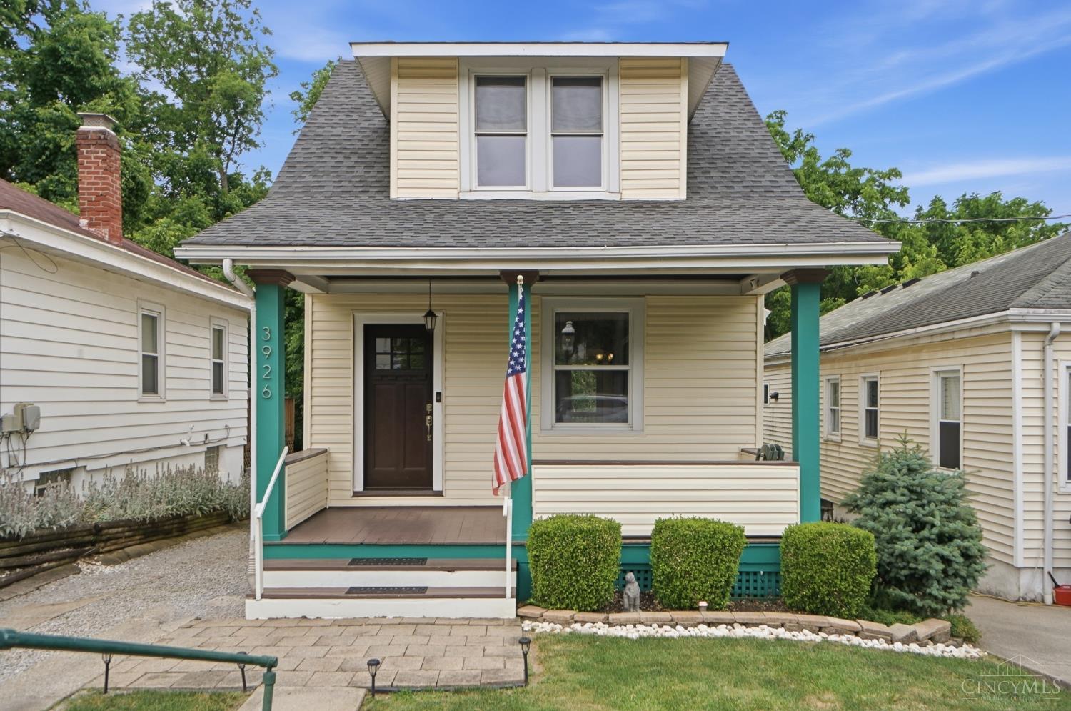 3926 Oakpark Place Property Photo 1