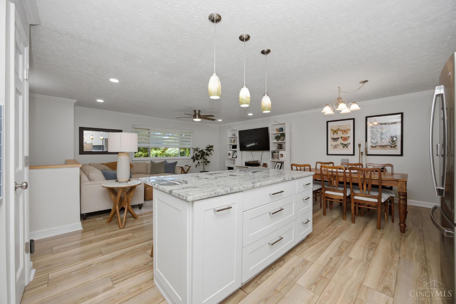 5713 Winton Road Property Photo 10