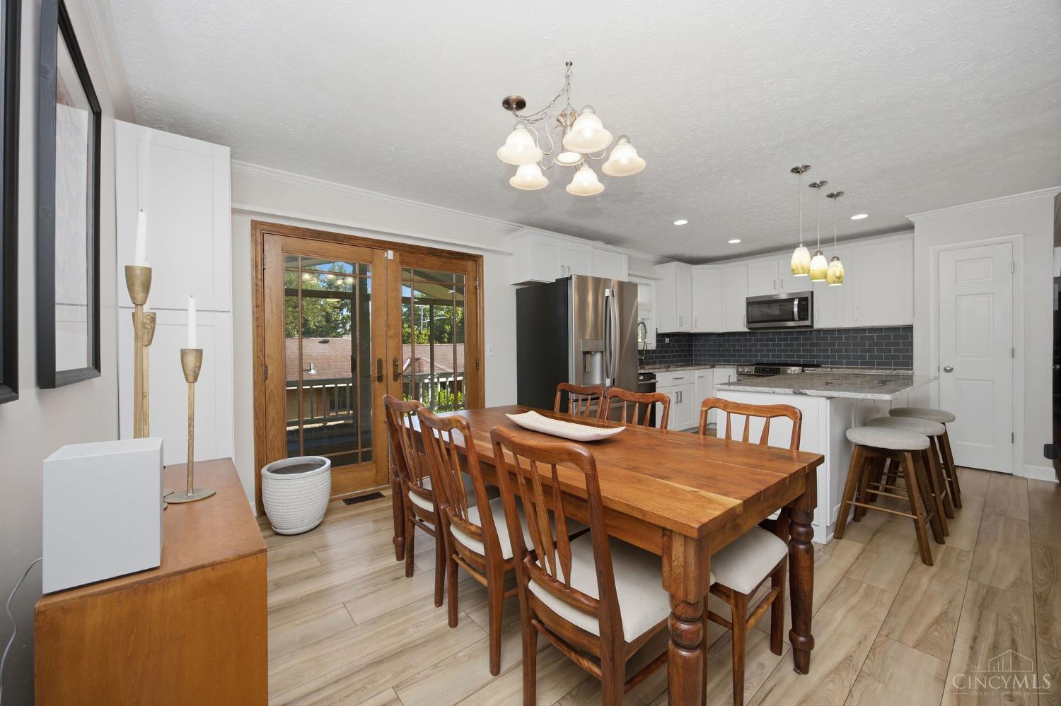 5713 Winton Road Property Photo 13