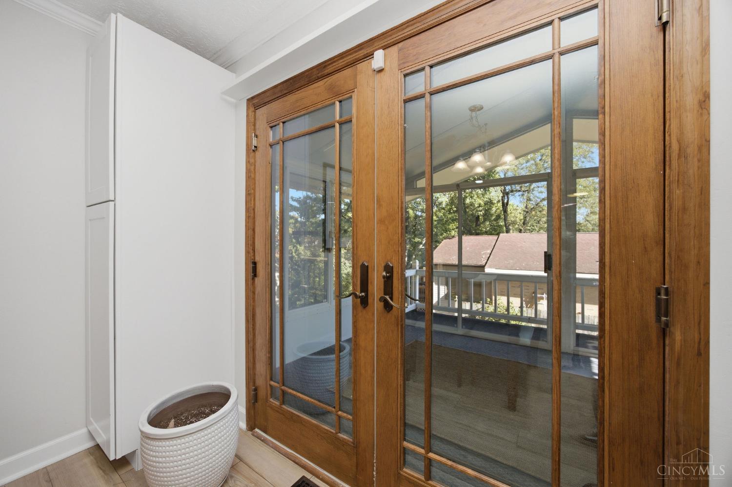 5713 Winton Road Property Photo 15