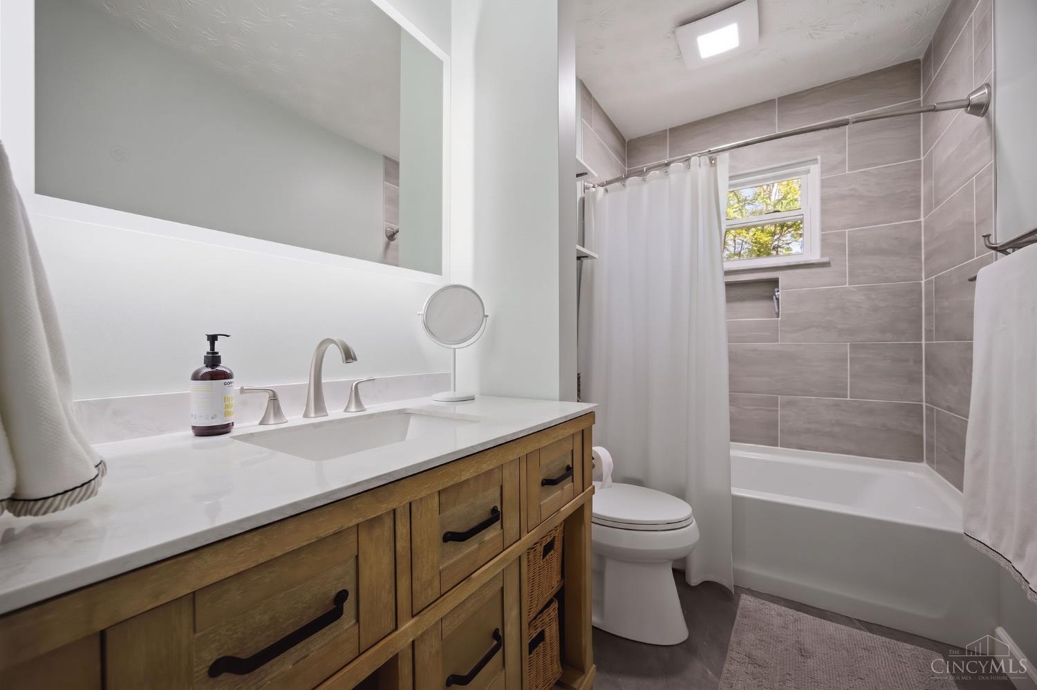 5713 Winton Road Property Photo 26