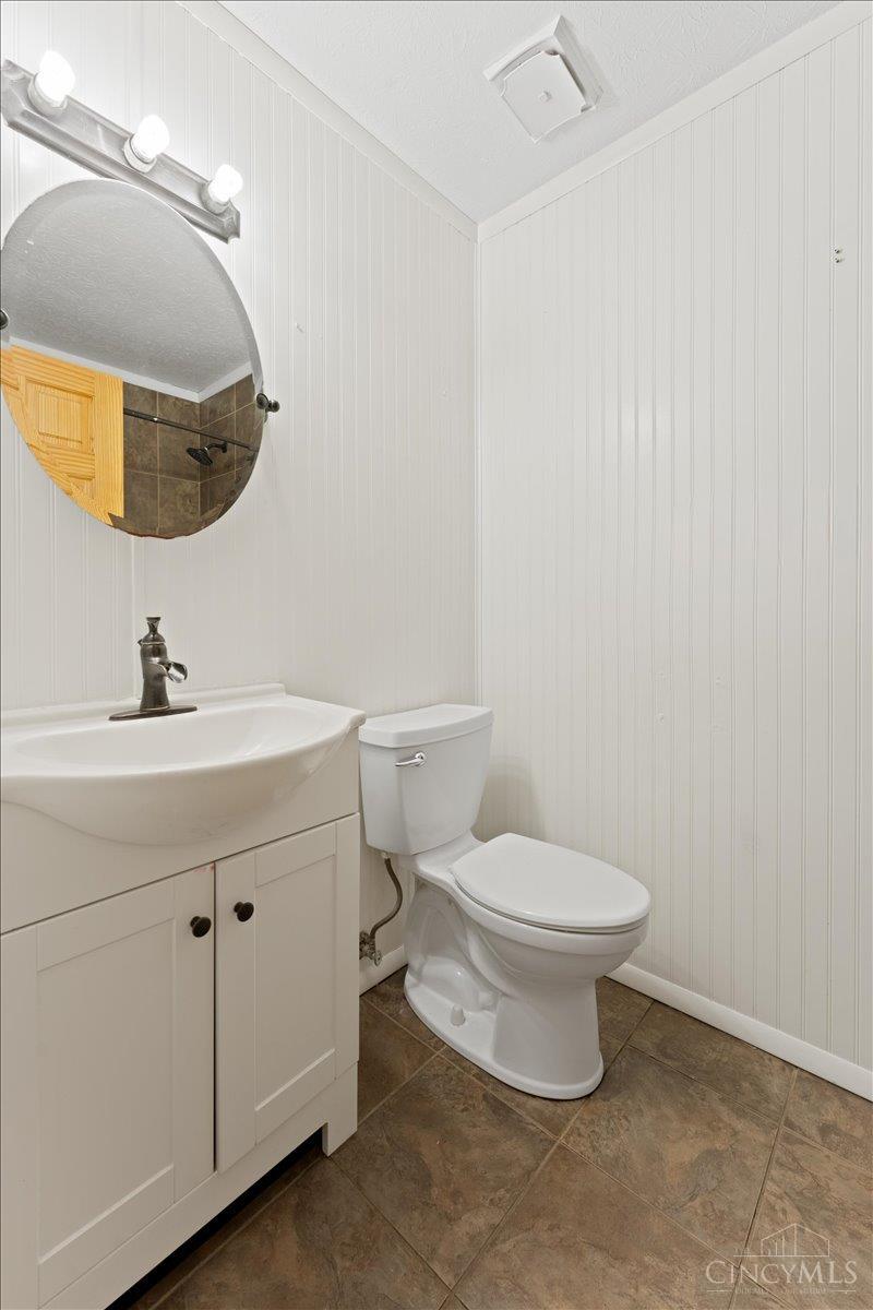 2715 St Rt 232 Property Photo 24