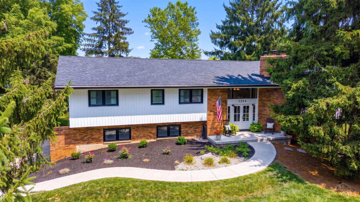 1394 Kirby Road Property Photo 1