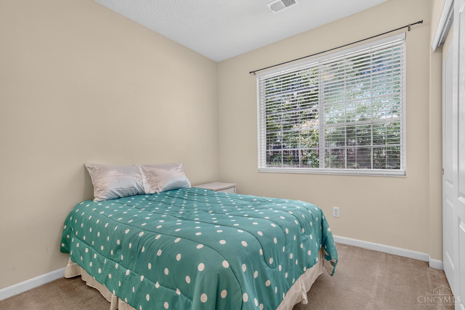 72 Tall Trees Drive Property Photo 15