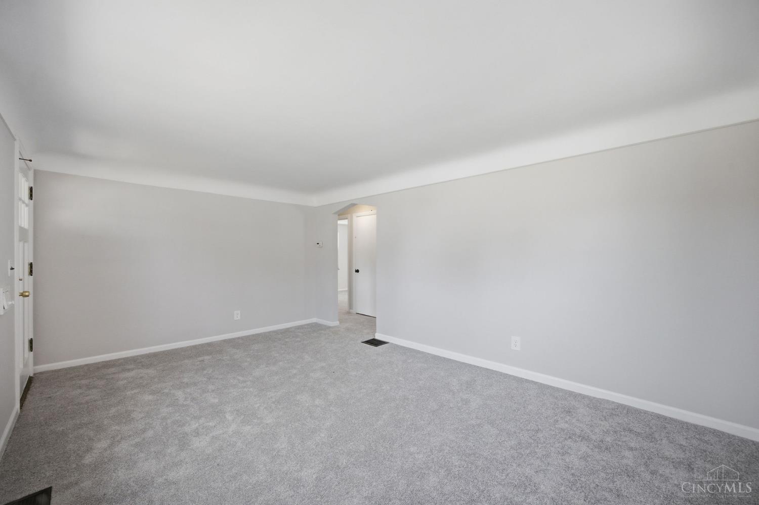 1701 Centerridge Avenue Property Photo 5