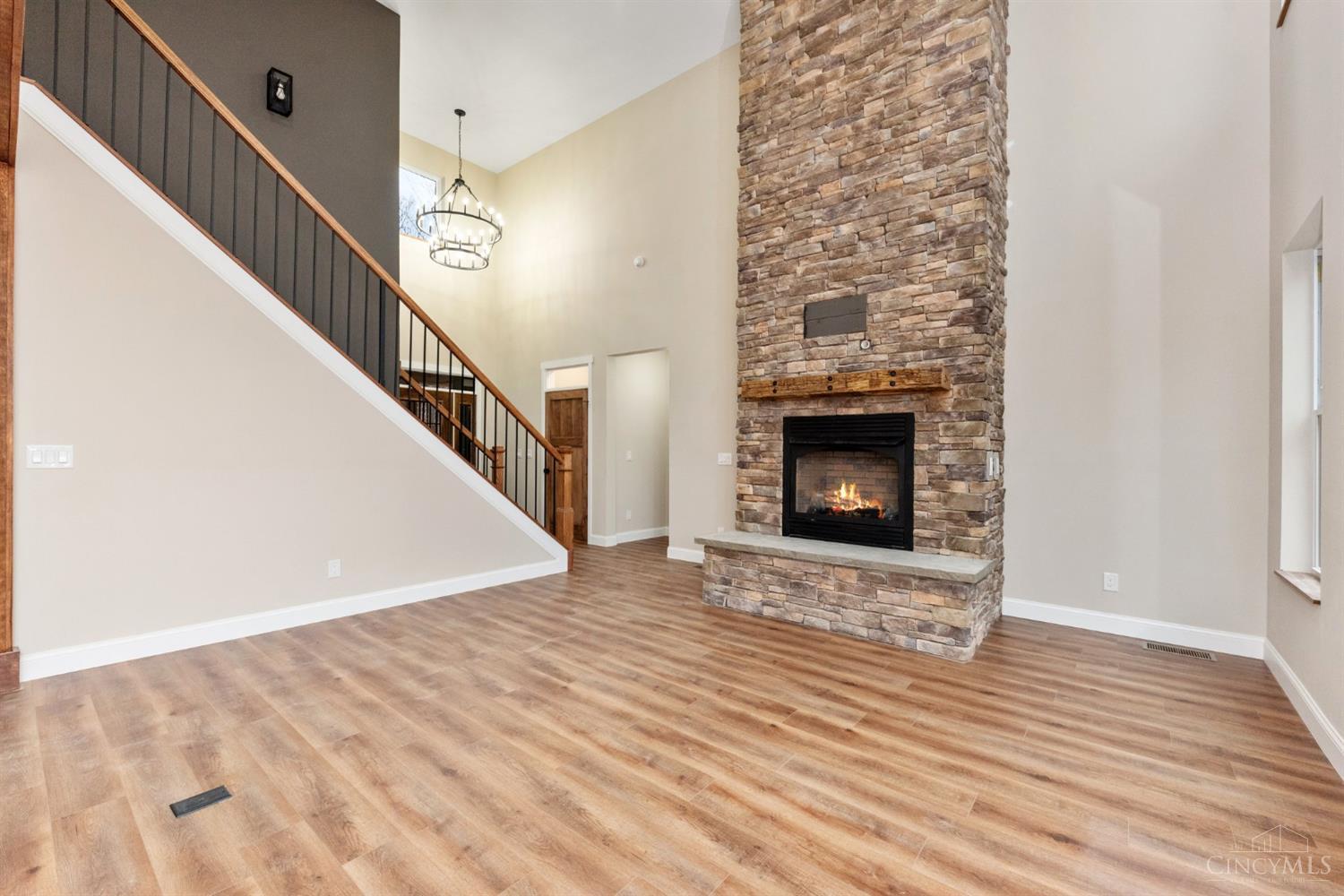 1354 Young Road Property Photo 5