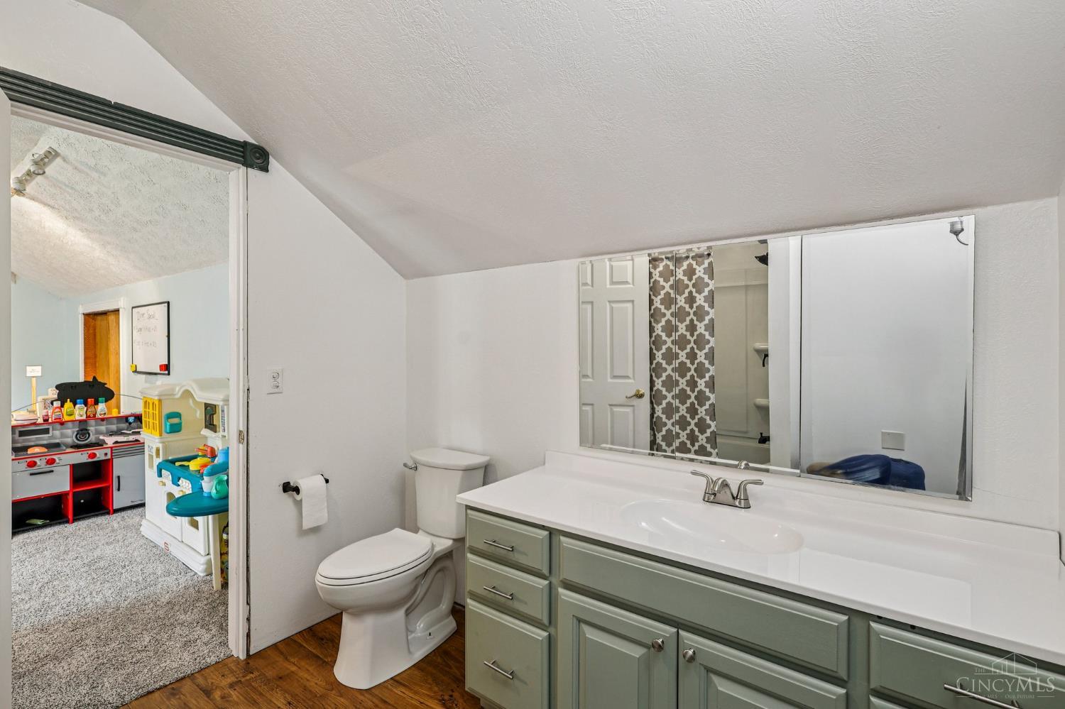 189 Hamilton Road Property Photo 28