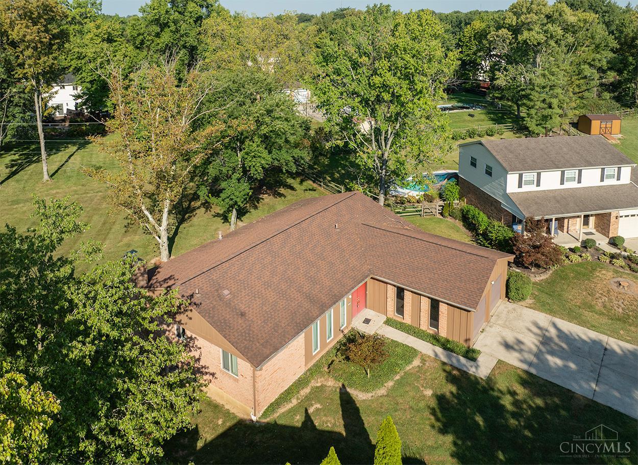 1585 Silverglade Court Property Photo 3