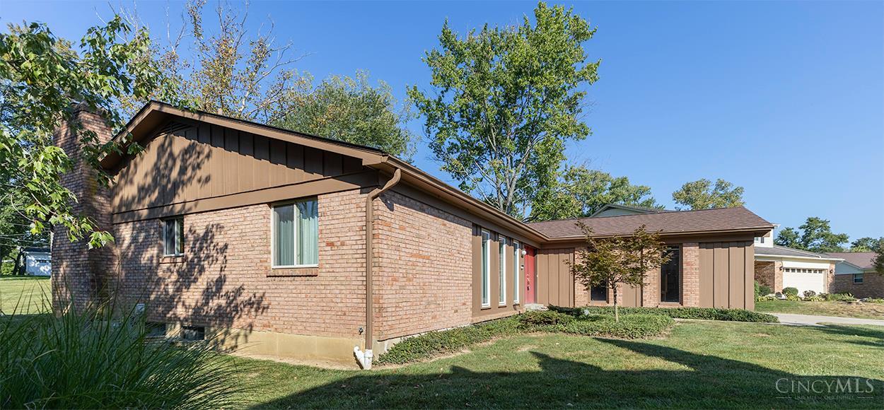 1585 Silverglade Court Property Photo 8