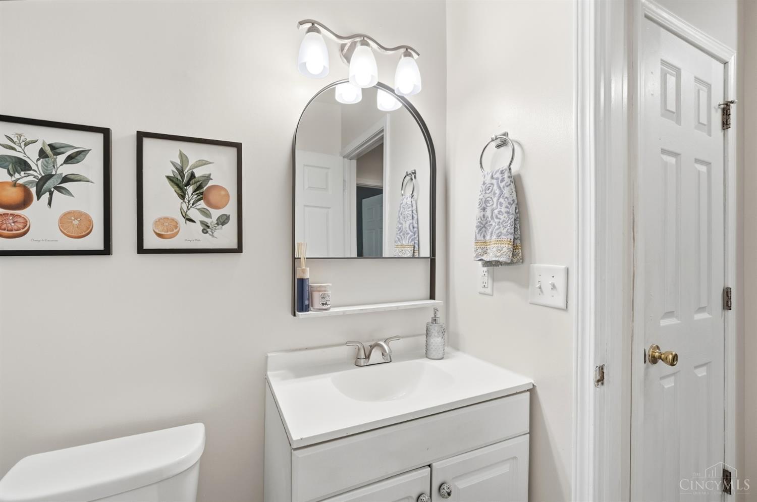 9084 Arrowhead Court Property Photo 34