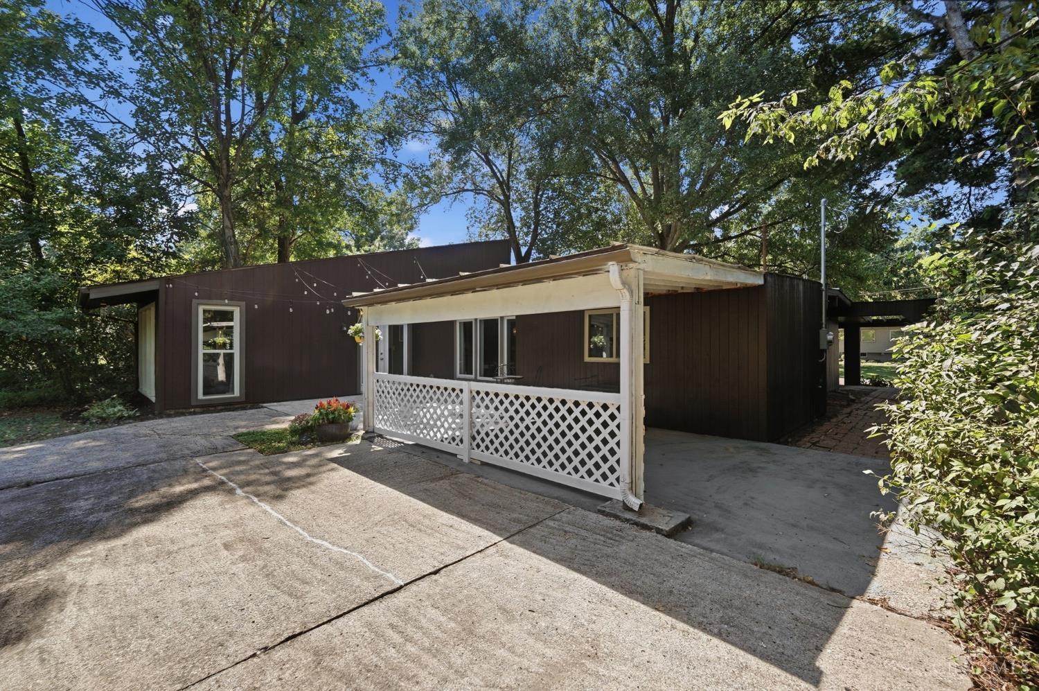 9084 Arrowhead Court Property Photo 43