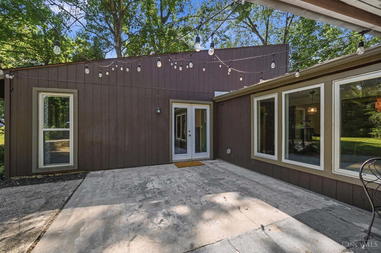 9084 Arrowhead Court Property Photo 45