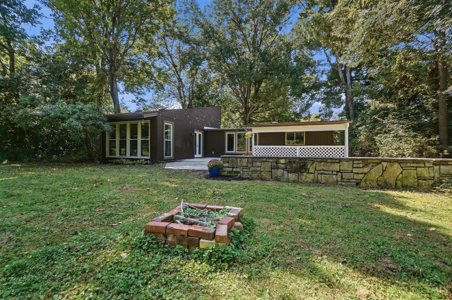 9084 Arrowhead Court Property Photo 60