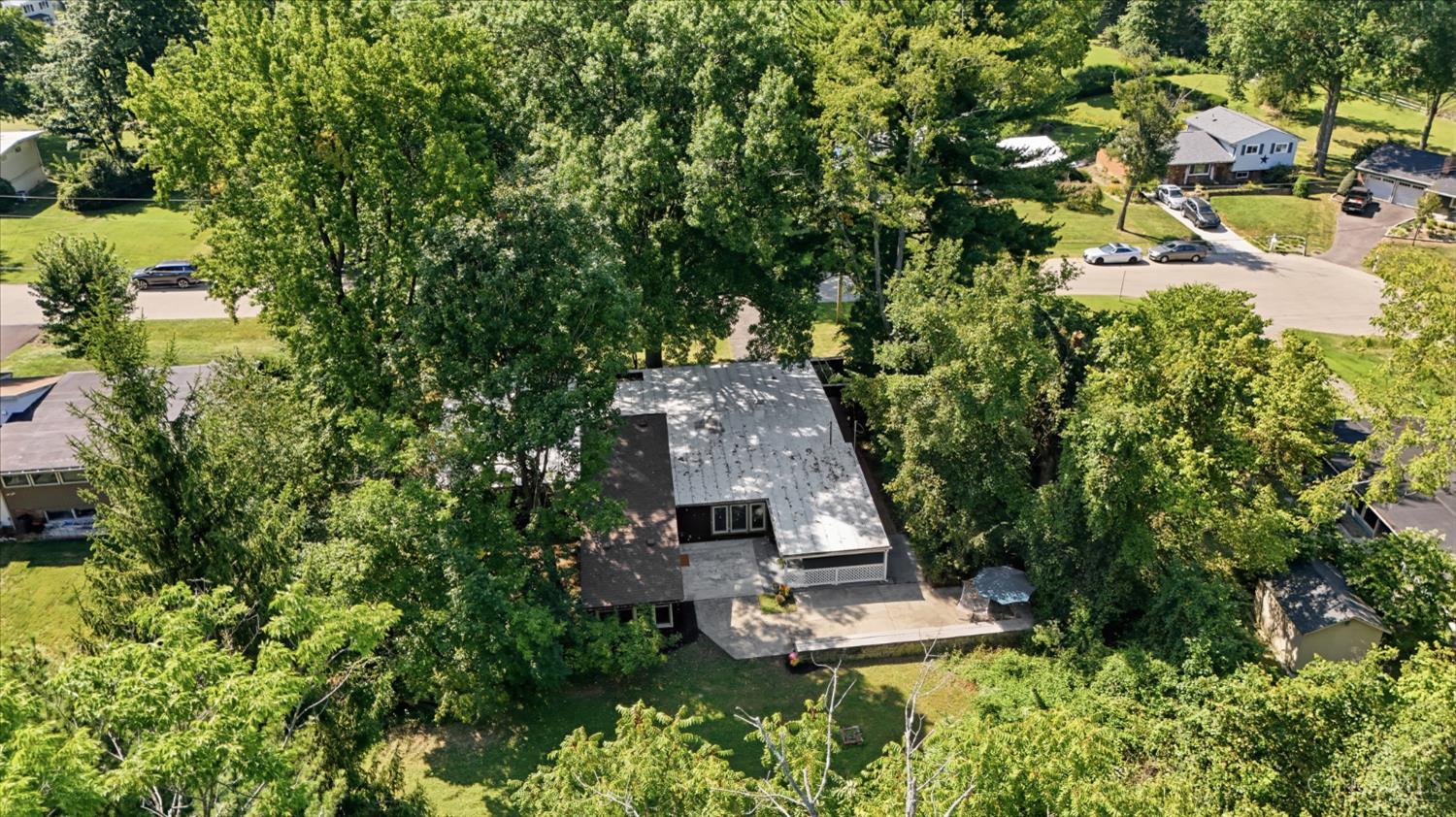 9084 Arrowhead Court Property Photo 64