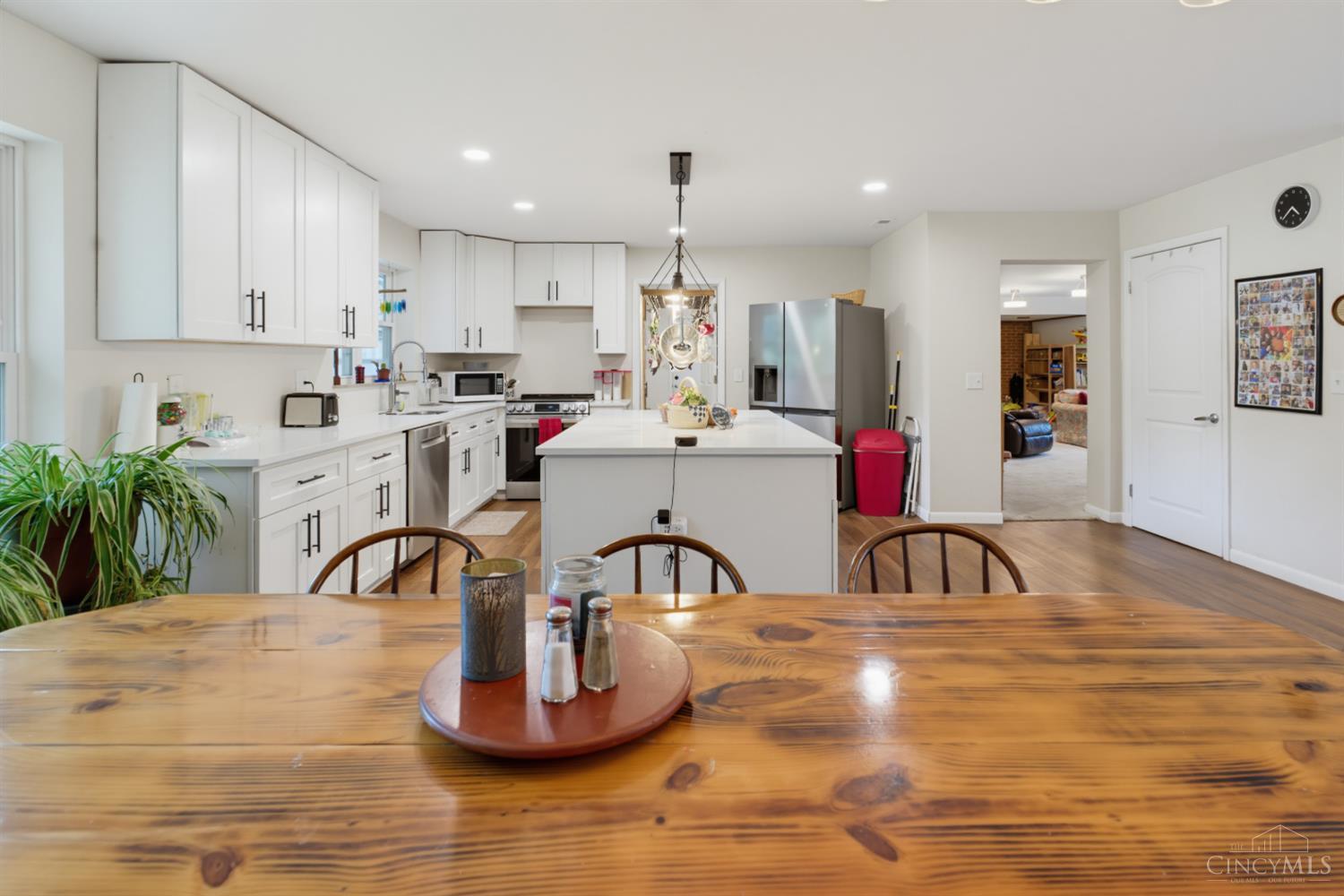 3575 Sorrento Drive Property Photo 17