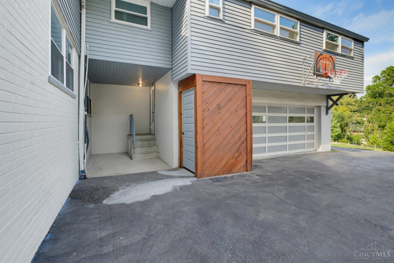 3575 Sorrento Drive Property Photo 65