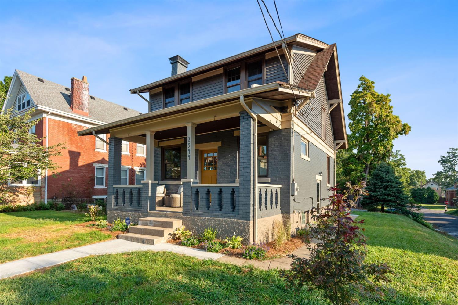 2544 Ida Avenue Property Photo 1