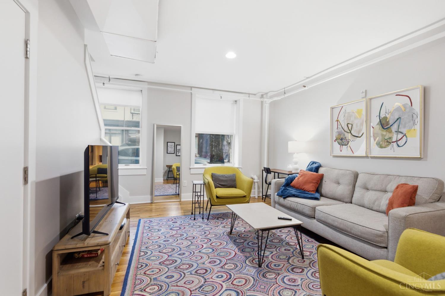 W 15 Fifteenth Street Property Photo 3