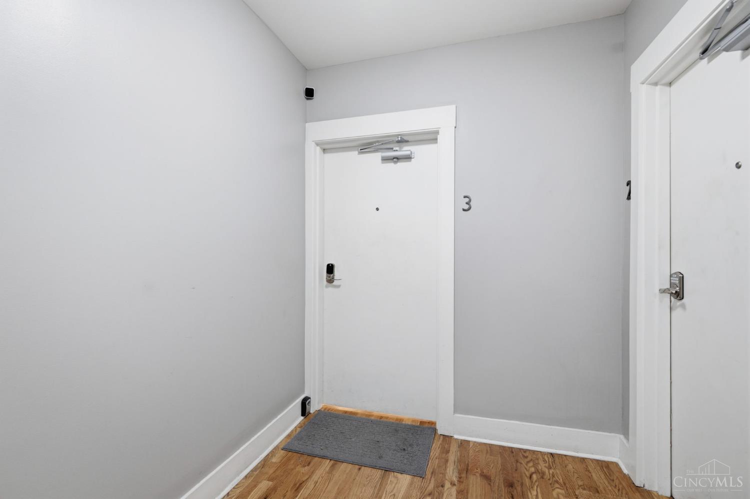 W 15 Fifteenth Street Property Photo 20