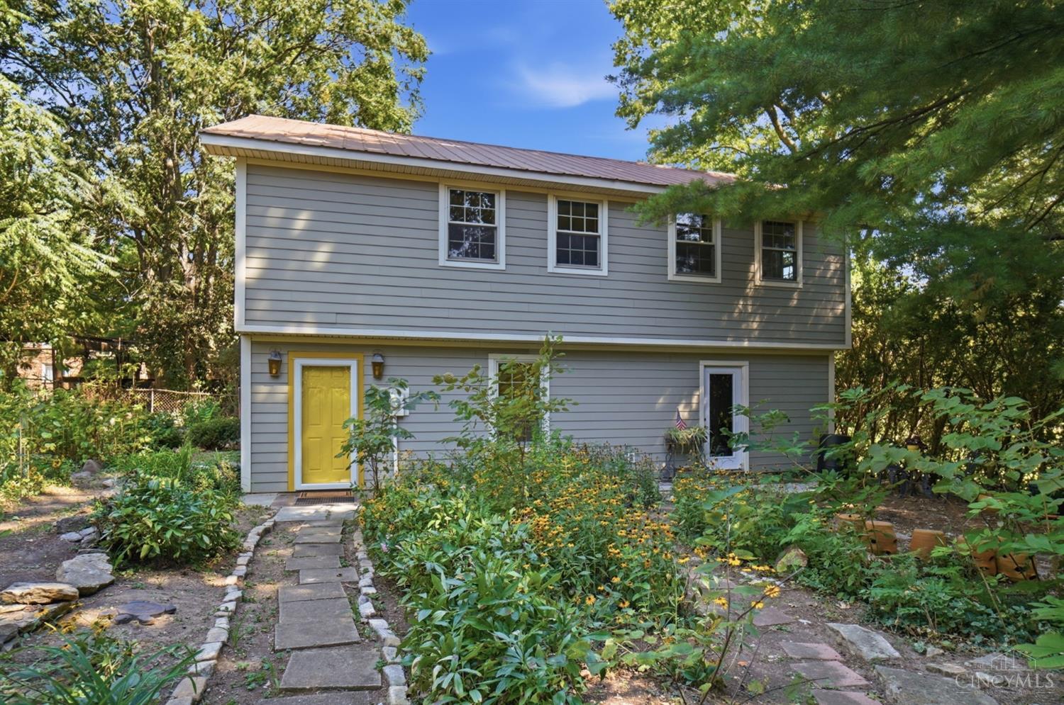 16 Vermont Avenue Property Photo 1