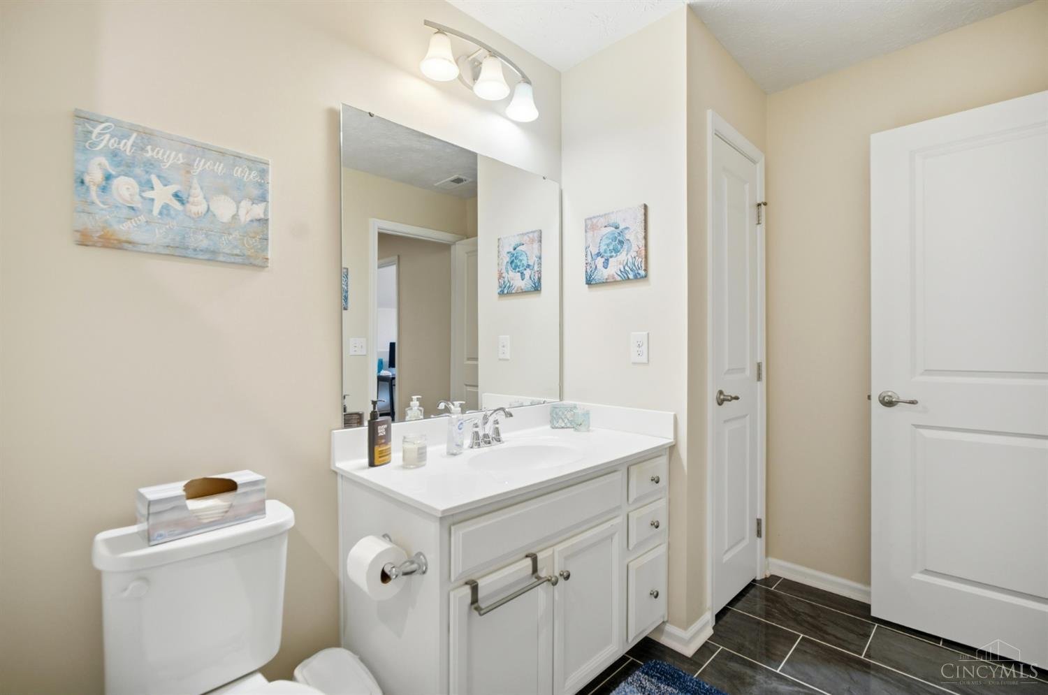 7884 Pinnacle Point Drive Property Photo 30