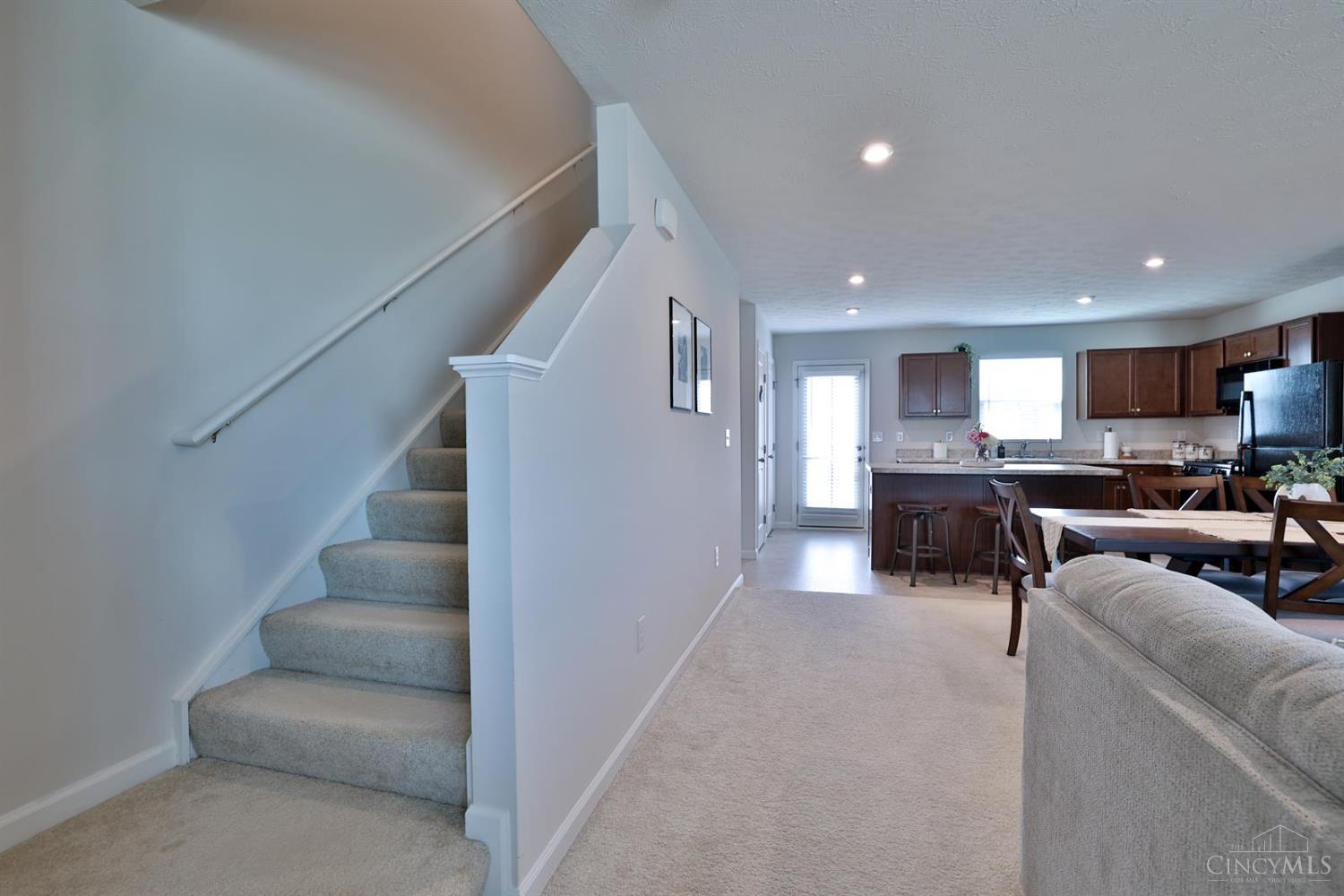 5815 Josies Cove Property Photo 4